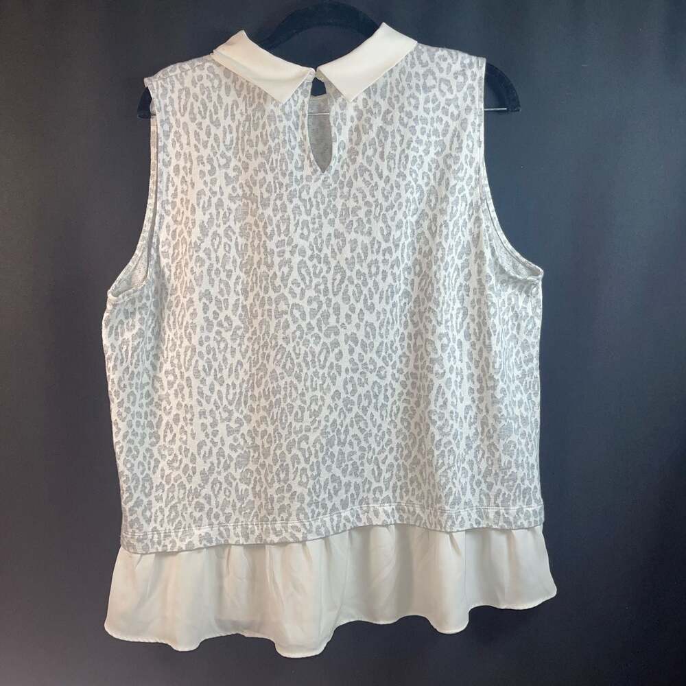 XL - Lot of 2 Sleeveless Peplum and Collared Top - Picture 11 of 11